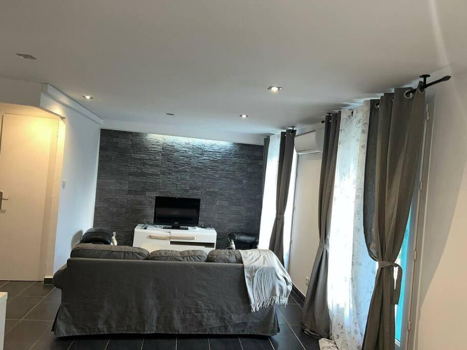 مارسيليا Grand Appartement Climatise Et Fonctionnel المظهر الخارجي الصورة